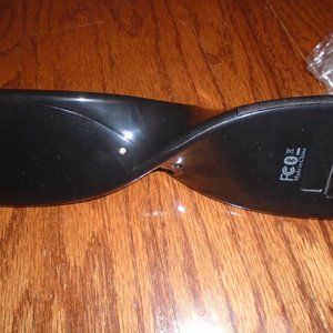 Brookstone HELIX bluetooth speaker NEW